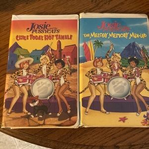 Josie and The Pussycats two VHS